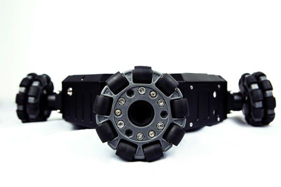 Mobile EOD Bomb Defuser Robot , 0 - 100% Humidity Flexible Bomb Removal Robot